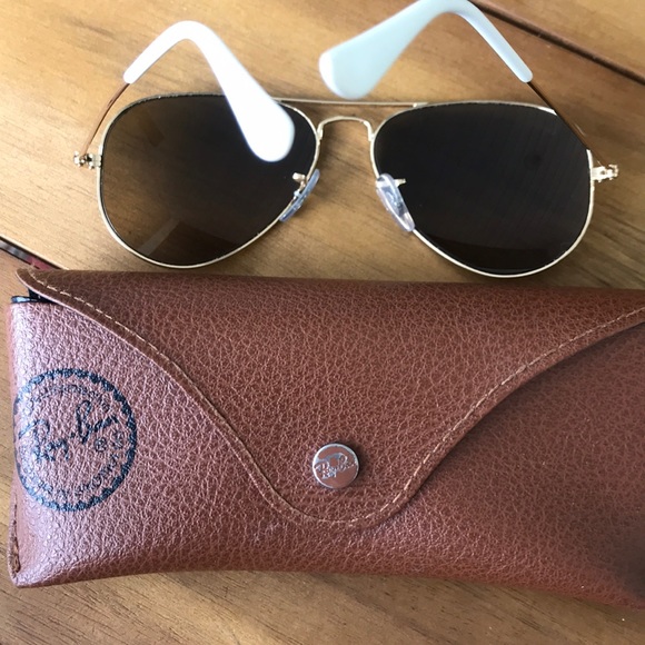 Ray Bans Aviators, Discontinued - Picture 2 of 3